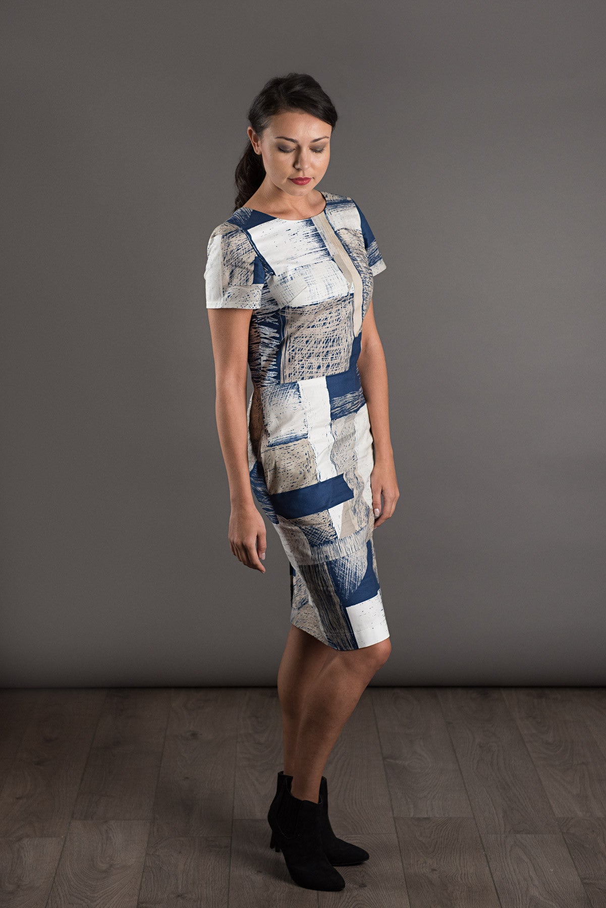 The Shift Dress Sewing Pattern - The Avid Seamstress