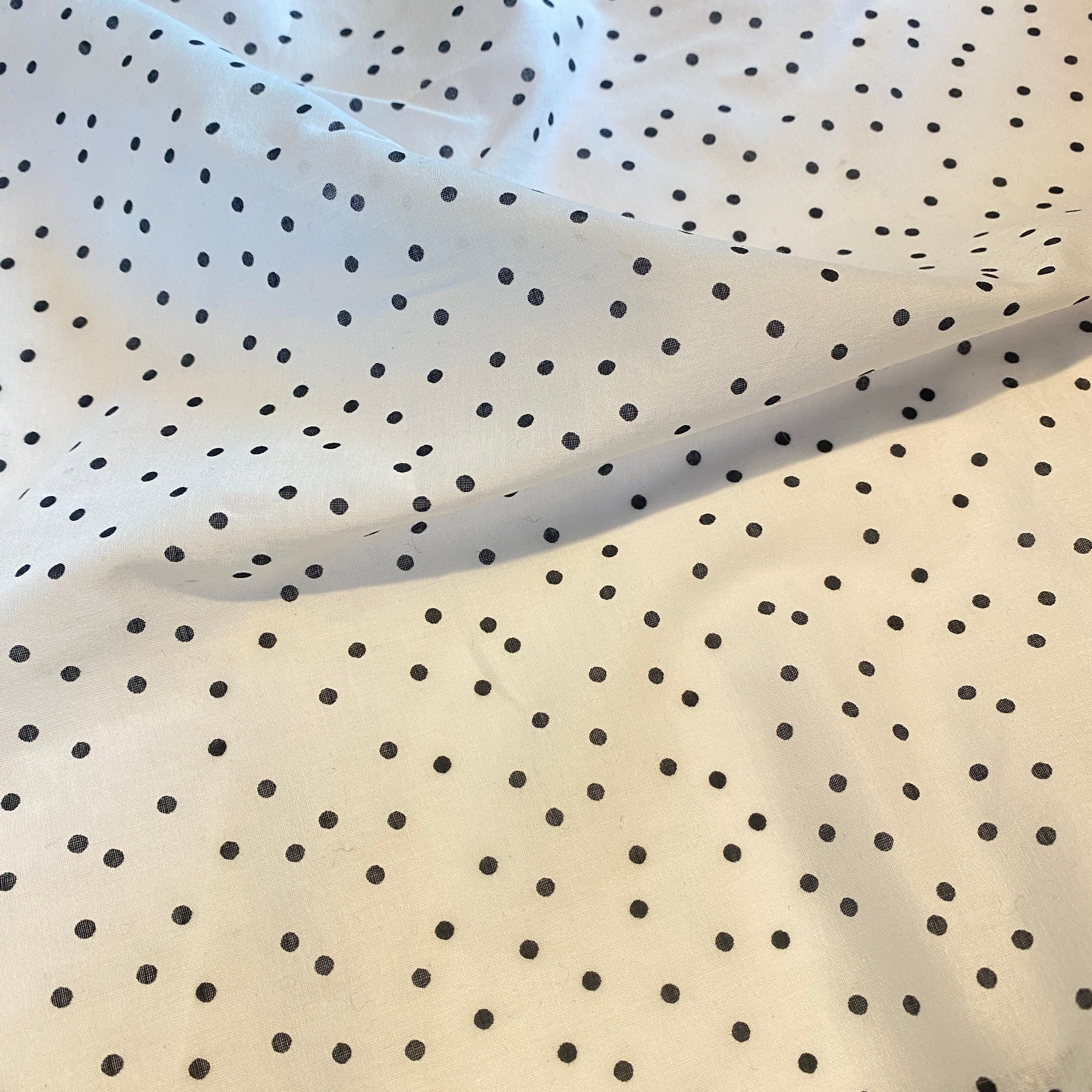 SEVENBERRY - Cotton Printed Lawn Spot  - White - The Avid Seamstress