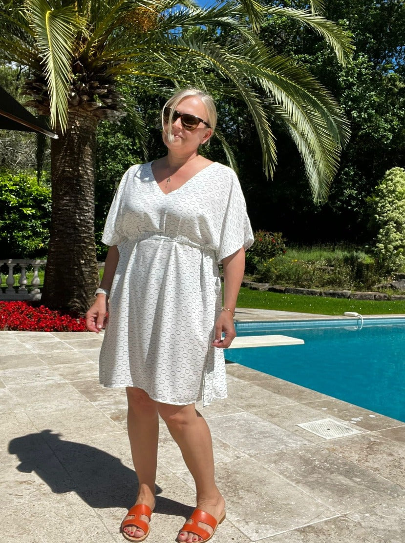 The Tunic Sewing Pattern - The Avid Seamstress