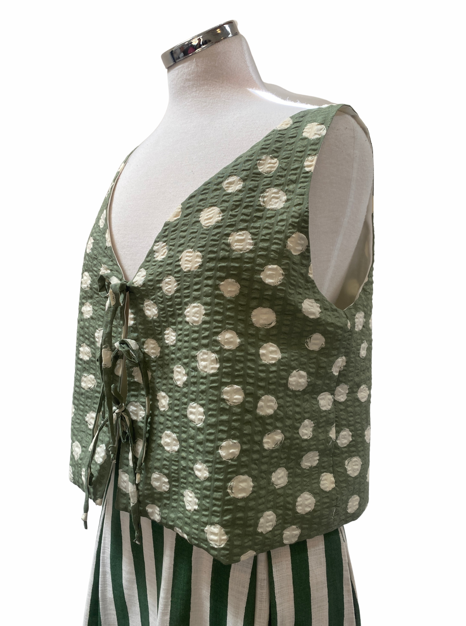 Summer Fashion &amp; Making (16+) - Tie-Front Top (2 Days)