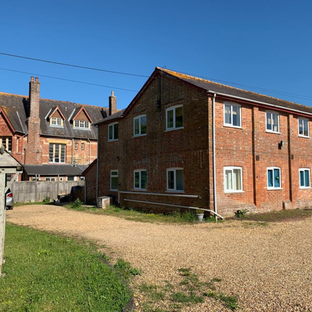 Trouser Fitting Masterclass Sat 17 & Sun 18 June 2023 - The Avid Seamstress