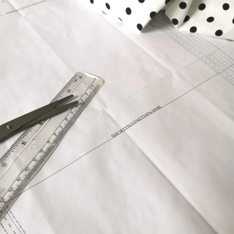 Trouser Fitting Masterclass Sat 17 & Sun 18 June 2023 - The Avid Seamstress